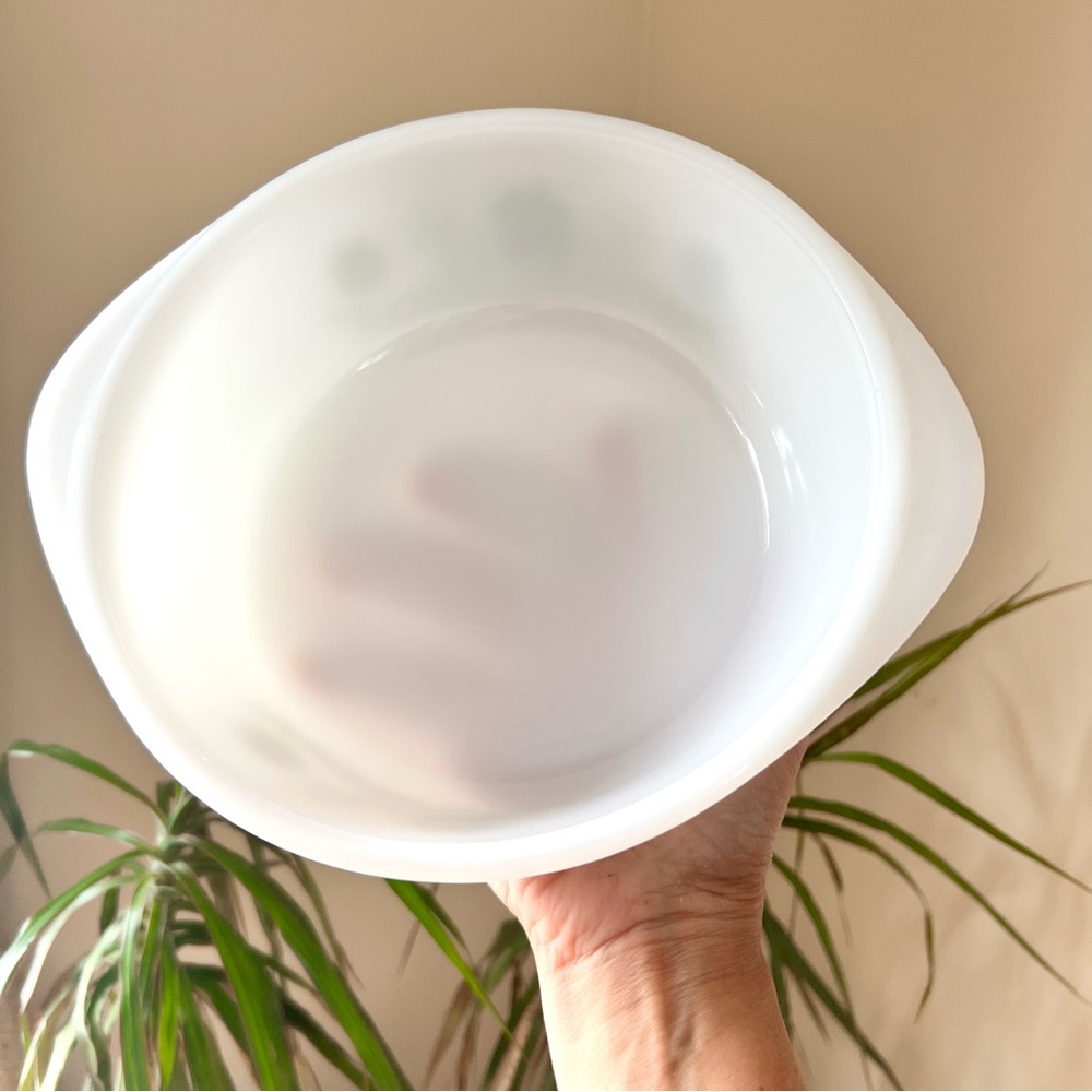 Glasbake Daisy 1.5 quart casserole Vintage dish good condition- lovely pโฆ - Picture 3 of 5